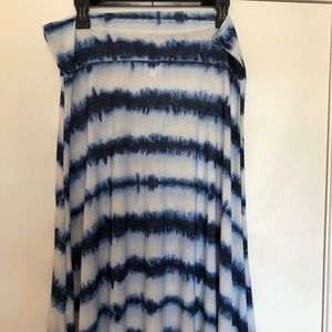 Xl Lularoe Azure skirt